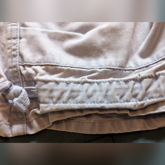 Sundance Cargo Capri Pants - Lot of 2 - Size 4 Heavy Cotton Gray and Pink - Picture 10 of 14